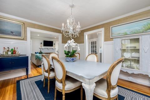 8 Pickwick Rd, Marblehead, MA 01945 photo 12
