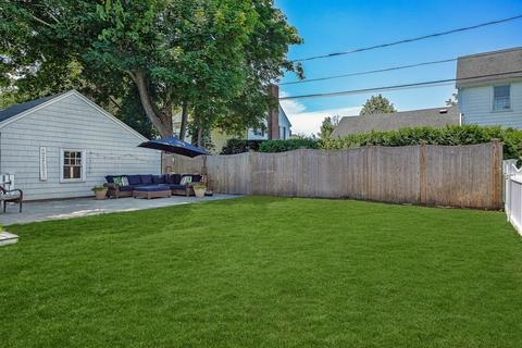 8 Pickwick Rd, Marblehead, MA 01945 photo 34