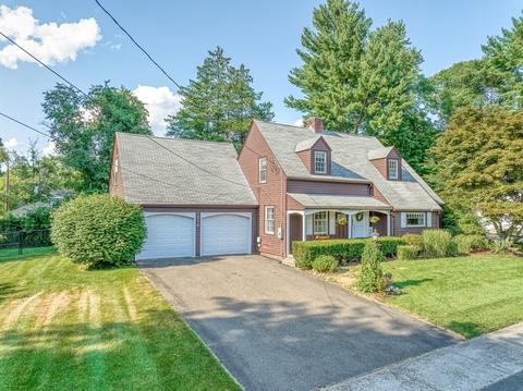 226 Maple Rd, Longmeadow, MA 01106 photo 1