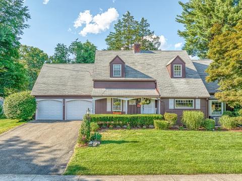 226 Maple Rd, Longmeadow, MA 01106 photo 2