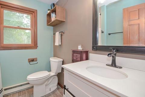 207 North St, Upton, MA 01568 photo 32