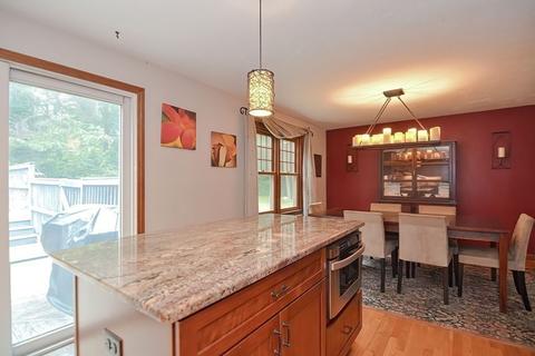 207 North St, Upton, MA 01568 photo 9