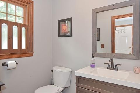 207 North St, Upton, MA 01568 photo 22
