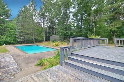 207 North St, Upton, MA 01568 photo 34