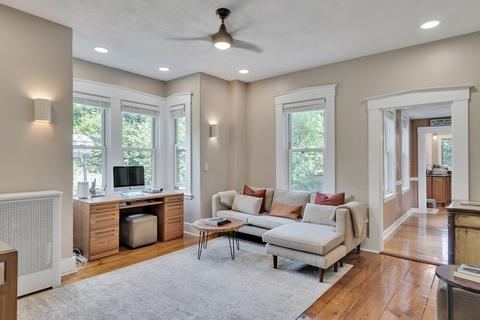 27 Walnut St, Needham, MA 02492 photo 6
