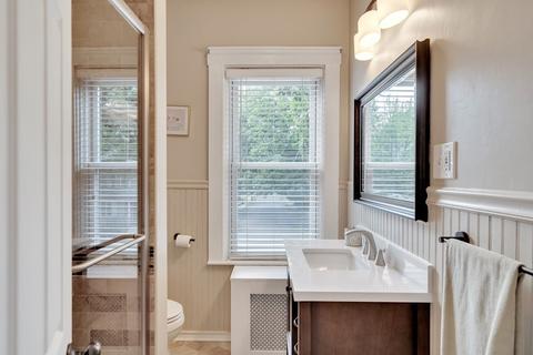 27 Walnut St, Needham, MA 02492 photo 17