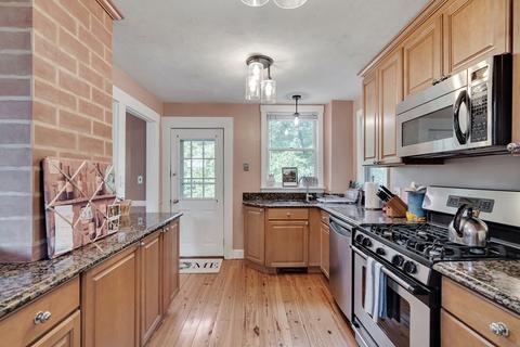 27 Walnut St, Needham, MA 02492 photo 7