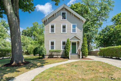 27 Walnut St, Needham, MA 02492 photo 2