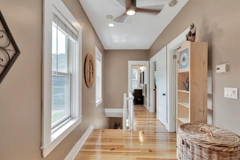 27 Walnut St, Needham, MA 02492 photo 14