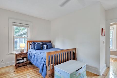 27 Walnut St, Needham, MA 02492 photo 19