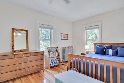 27 Walnut St, Needham, MA 02492 photo 18