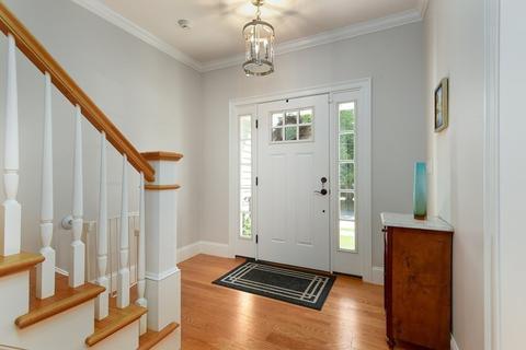 221 Valley Rd, Needham, MA 02492 photo 3