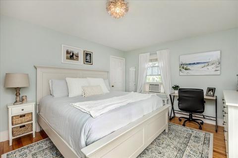 2 Pilgrim Rd, Marblehead, MA 01945 photo 20