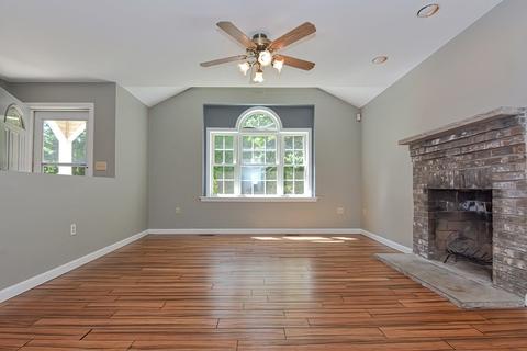 21 Douglas Rd, Webster, MA 01570 photo 13