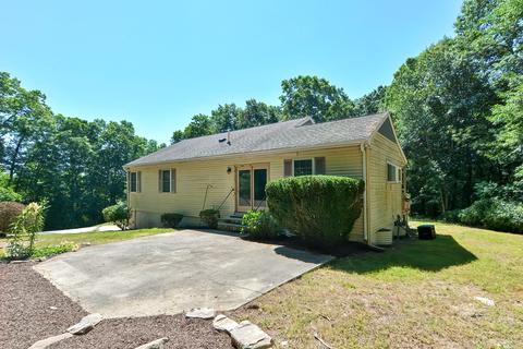 21 Douglas Rd, Webster, MA 01570 photo 5
