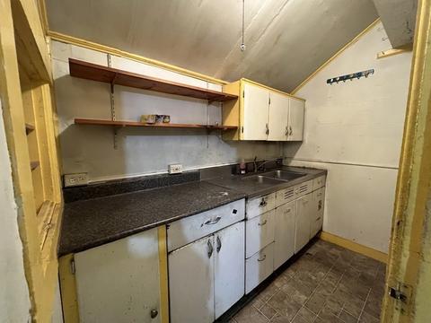 7 Spring, Ware, MA 01082 photo 2