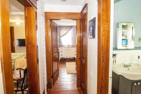 9 W Green St, Easthampton, MA 01027 photo 25