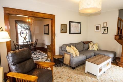 9 W Green St, Easthampton, MA 01027 photo 10