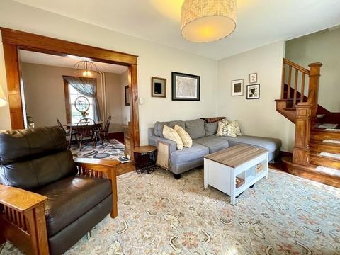 9 W Green St, Easthampton, MA 01027 photo 8