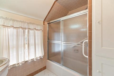17 Webster Rd, Milton, MA 02186 photo 22