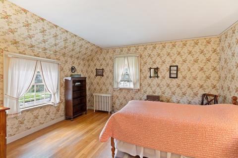 17 Webster Rd, Milton, MA 02186 photo 16