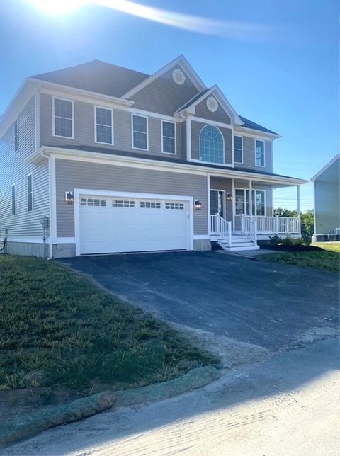 477 Louise St, Woonsocket, RI 02895 photo 1