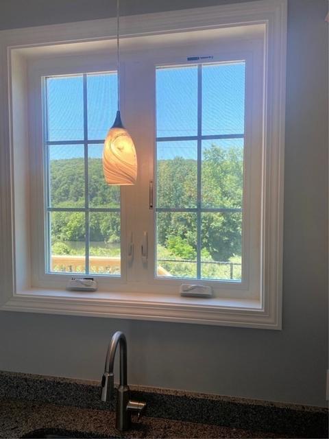 477 Louise St, Woonsocket, RI 02895 photo 8