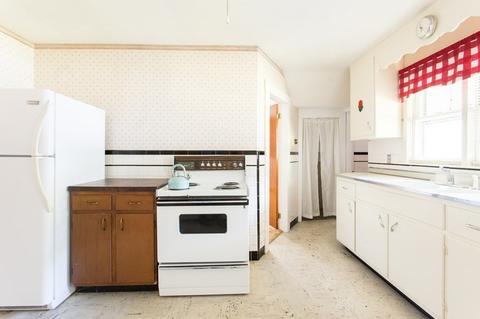 17 Canada Ln, Warren, MA 01083 photo 3