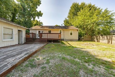 410 Holcomb Rd, Springfield, MA 01118 photo 4