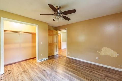 410 Holcomb Rd, Springfield, MA 01118 photo 25