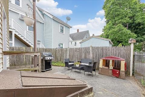 491 Central St, Saugus, MA 01906 photo 2