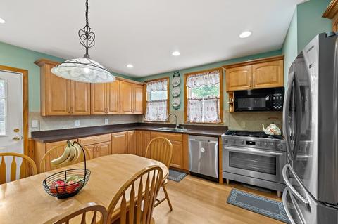 281 Neponset St, Canton, MA 02021 photo 7