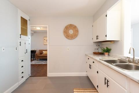 39 Crescent Ave, Beverly, MA 01915 photo 18