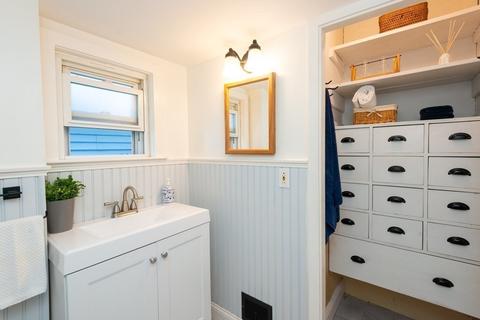 39 Crescent Ave, Beverly, MA 01915 photo 29