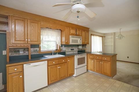 7 Sully Rd, Raynham, MA 02767 photo 10