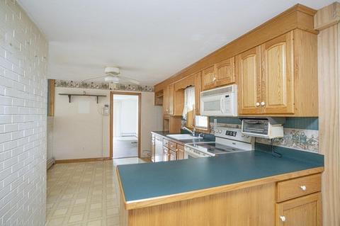 7 Sully Rd, Raynham, MA 02767 photo 9
