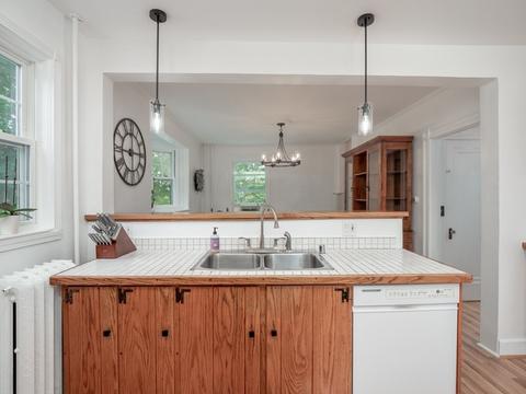 18 Bailey Ave, Saugus, MA 01906 photo 6