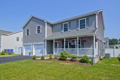 13 Wells St, Springfield, MA 01104 photo 2