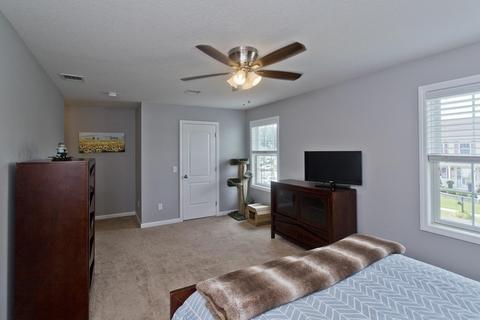 13 Wells St, Springfield, MA 01104 photo 21