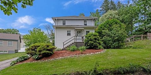 61 Circuit Ave W, Worcester, MA 01603 photo 2