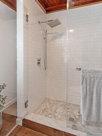 61 Circuit Ave W, Worcester, MA 01603 photo 17