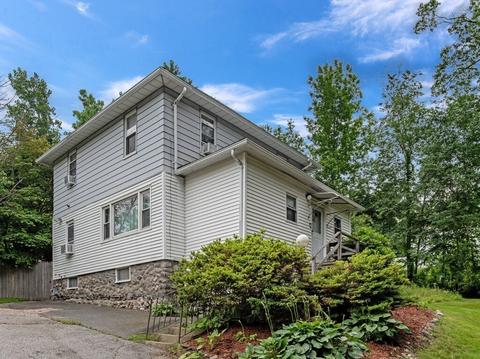 61 Circuit Ave W, Worcester, MA 01603 photo 3