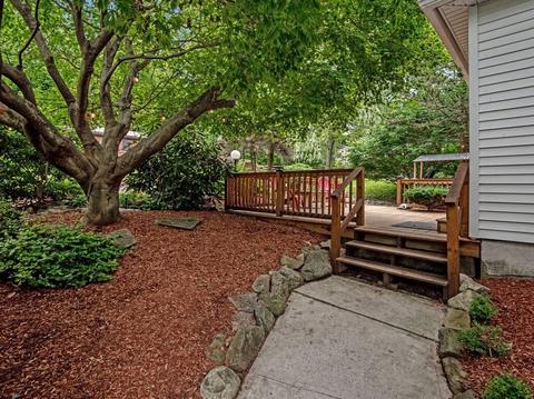 61 Circuit Ave W, Worcester, MA 01603 photo 27
