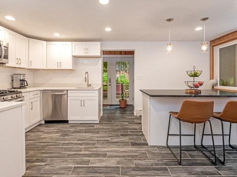 61 Circuit Ave W, Worcester, MA 01603 photo 8