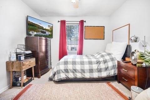 10 Westminster St, Fall River, MA 02721 photo 14