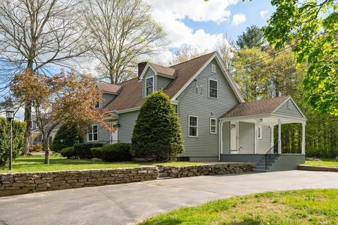 19 Brooks St, Upton, MA 01568 photo 1