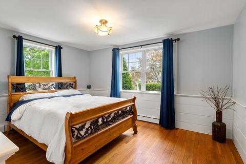 19 Brooks St, Upton, MA 01568 photo 16