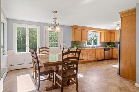 19 Brooks St, Upton, MA 01568 photo 10