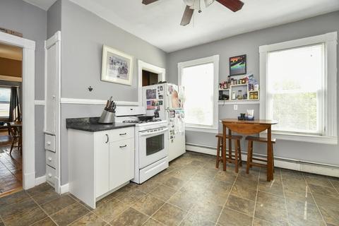 17 Wilson St, Worcester, MA 01604 photo 24