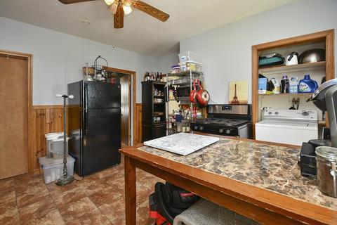 17 Wilson St, Worcester, MA 01604 photo 3